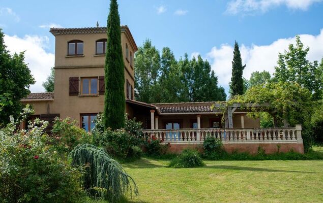 Les Ecuries - Photo 1